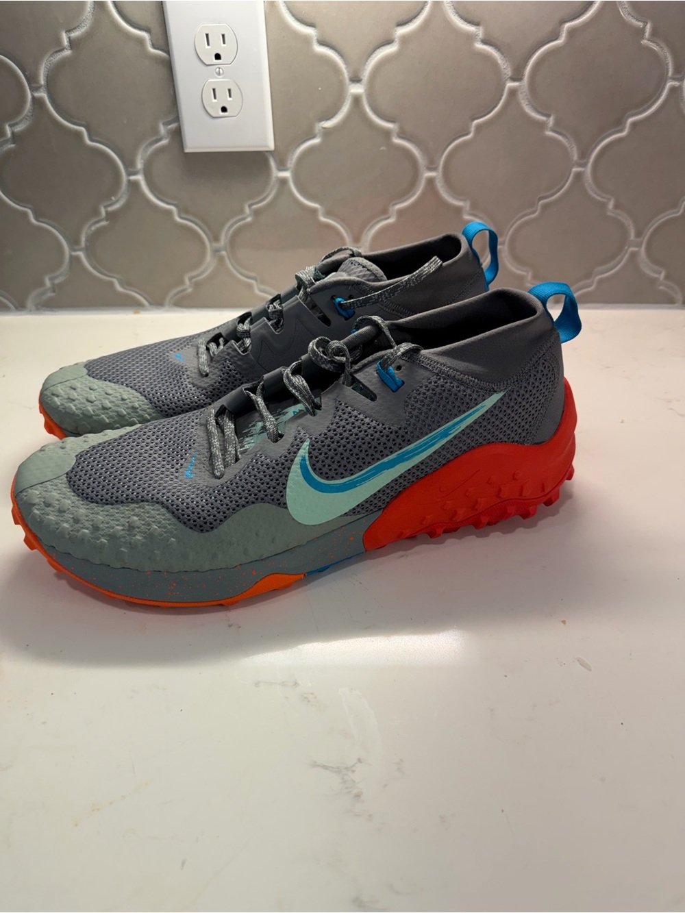 Men's Nike Wildhorse 7, Smoke Grey/Dusty Sage/Laser Blue/Mint Foam, size 13